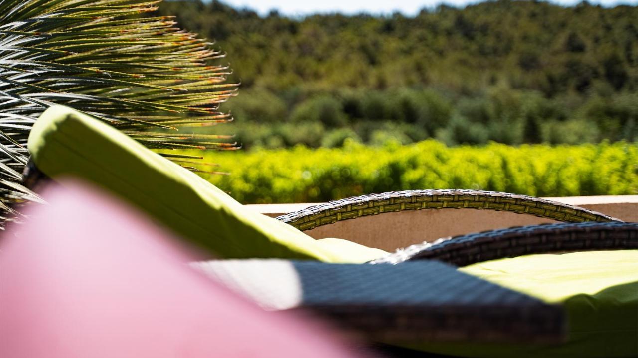 Sous Les Pins Gites Et Chambres D'Hotes La Londe-les-Maures Eksteriør bilde