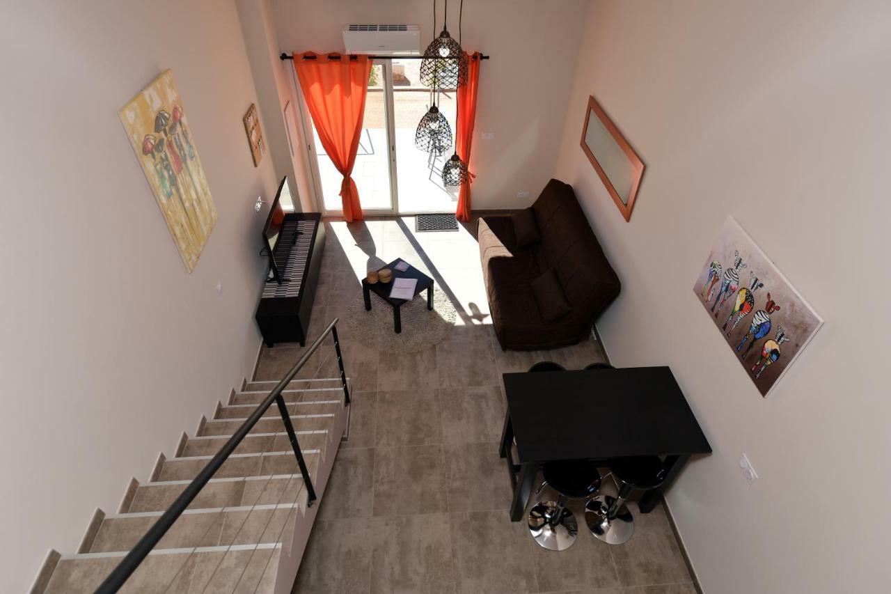 Sous Les Pins Gites Et Chambres D'Hotes La Londe-les-Maures Eksteriør bilde